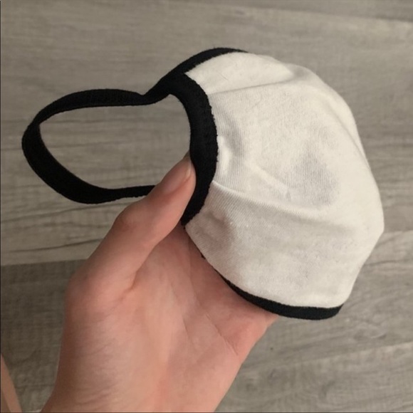 ✨NEW✨ Basic Mask Black - Picture 3 of 4